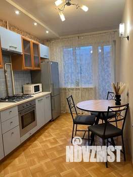 1-к квартира, посуточно, 35м2, 5/9 этаж