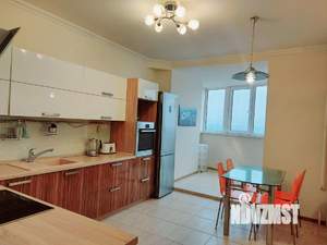 2-к квартира, на длительный срок, 81м2, 25/27 этаж