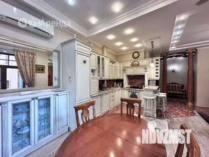 4-к квартира, на длительный срок, 104м2, 2/4 этаж