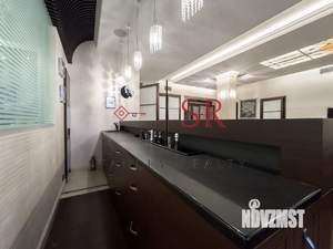 4-к квартира, на длительный срок, 250м2, 4/10 этаж