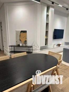3-к квартира, на длительный срок, 135м2, 2/5 этаж