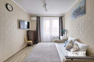 Студия квартира, посуточно, 25м2, 15/24 этаж