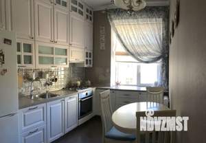 2-к квартира, посуточно, 52м2, 3/5 этаж