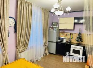 Студия квартира, посуточно, 30м2, 10/11 этаж