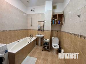 1-к квартира, посуточно, 40м2, 3/3 этаж