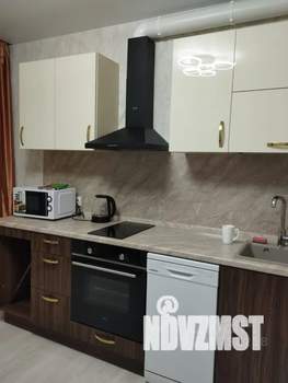 1-к квартира, посуточно, 37м2, 9/22 этаж