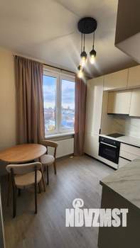 Студия квартира, на длительный срок, 32м2, 13/18 этаж