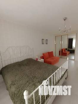 1-к квартира, посуточно, 44м2, 7/15 этаж