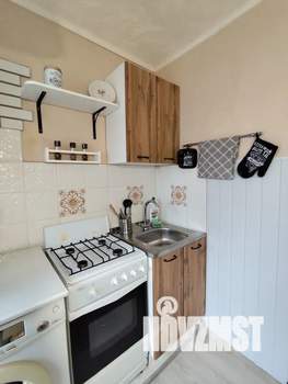 1-к квартира, посуточно, 32м2, 3/3 этаж