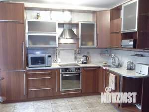 2-к квартира, посуточно, 145м2, 1/1 этаж