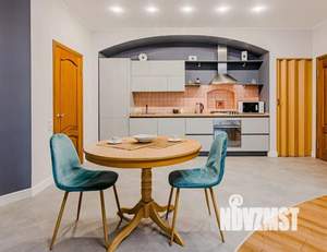 3-к квартира, посуточно, 101м2, 1/1 этаж