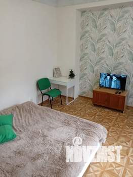 Студия квартира, посуточно, 28м2, 5/6 этаж