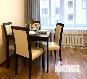 2-к квартира, посуточно, 40м2, 3/5 этаж