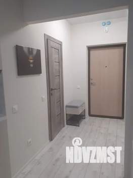 Студия квартира, посуточно, 28м2, 5/18 этаж