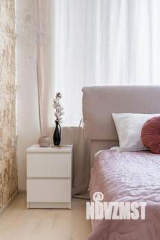 1-к квартира, посуточно, 54м2, 1/10 этаж