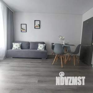 1-к квартира, посуточно, 41м2, 8/12 этаж