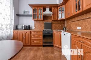 1-к квартира, посуточно, 57м2, 1/1 этаж