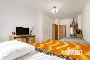 1-к квартира, посуточно, 42м2, 7/25 этаж