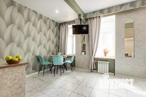 Студия квартира, посуточно, 38м2, 3/5 этаж