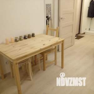 Студия квартира, посуточно, 25м2, 1/12 этаж