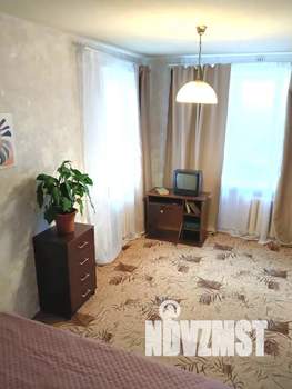 1-к квартира, посуточно, 35м2, 2/9 этаж