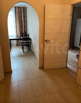 1-к квартира, на длительный срок, 42м2, 7/10 этаж