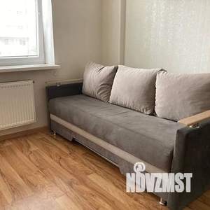 1-к квартира, посуточно, 42м2, 1/18 этаж