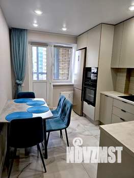 1-к квартира, посуточно, 37м2, 9/16 этаж