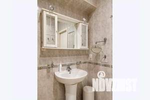 2-к квартира, посуточно, 65м2, 4/6 этаж