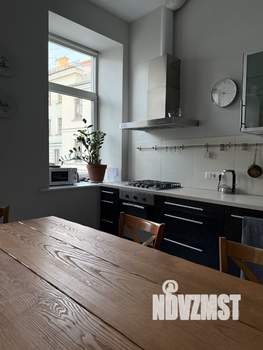 3-к квартира, на длительный срок, 117м2, 2/3 этаж