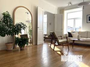 2-к квартира, посуточно, 102м2, 1/1 этаж