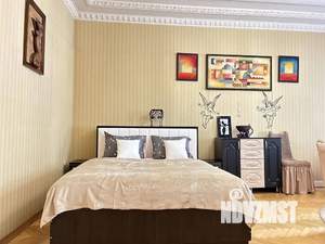 2-к квартира, посуточно, 100м2, 2/6 этаж