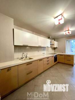 3-к квартира, на длительный срок, 93м2, 6/14 этаж