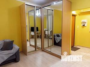 Студия квартира, посуточно, 25м2, 1/21 этаж