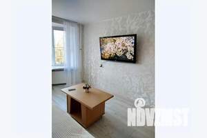 2-к квартира, посуточно, 42м2, 3/5 этаж