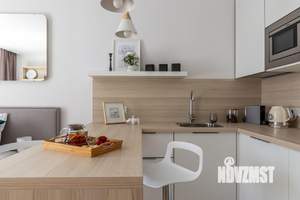 Студия квартира, посуточно, 27м2, 6/10 этаж