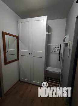 Студия квартира, посуточно, 27м2, 5/23 этаж
