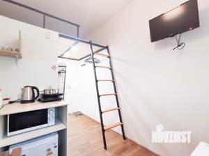 Студия квартира, посуточно, 11м2, 1/5 этаж