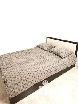 1-к квартира, посуточно, 39м2, 7/25 этаж