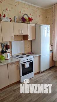 1-к квартира, посуточно, 45м2, 14/25 этаж
