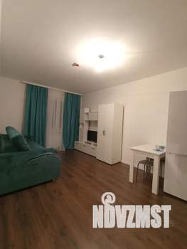 1-к квартира, посуточно, 37м2, 14/18 этаж