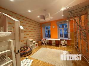 1-к квартира, посуточно, 65м2, 1/5 этаж