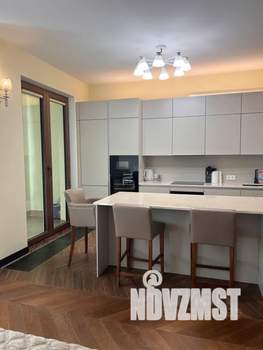 Студия квартира, посуточно, 50м2, 2/7 этаж