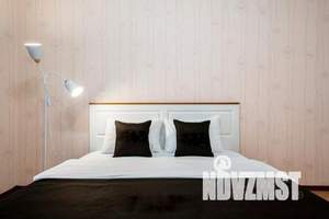 1-к квартира, посуточно, 40м2, 5/17 этаж