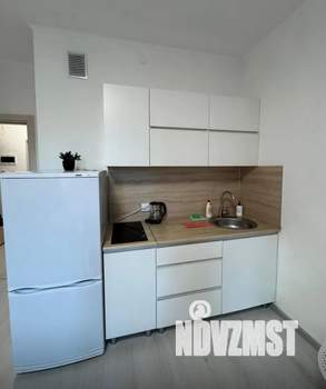 Студия квартира, посуточно, 34м2, 11/18 этаж