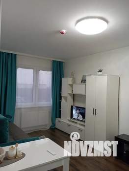 1-к квартира, посуточно, 37м2, 14/18 этаж