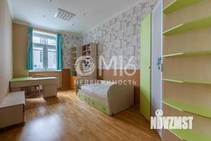 3-к квартира, на длительный срок, 163м2, 2/4 этаж
