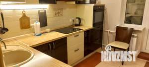 1-к квартира, посуточно, 42м2, 10/10 этаж