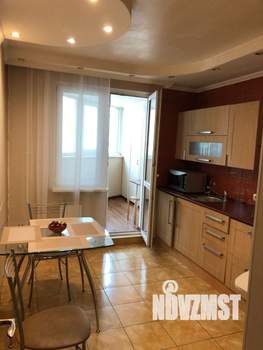 1-к квартира, посуточно, 35м2, 5/25 этаж