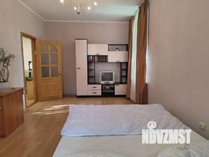 2-к квартира, посуточно, 80м2, 2/4 этаж